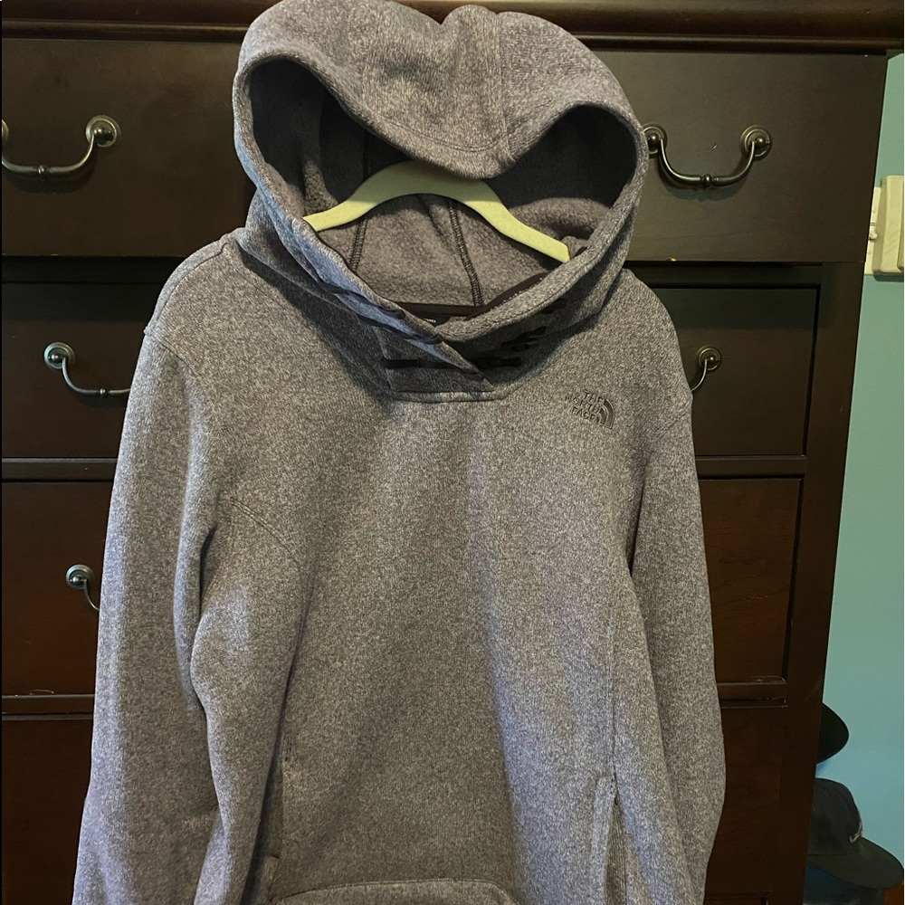 North Face  , XL, heathered purple color